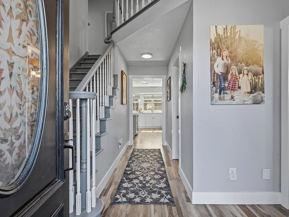 966 Shelly Ct, Ripon, CA 95366 | MLS #226076024 | Zillow