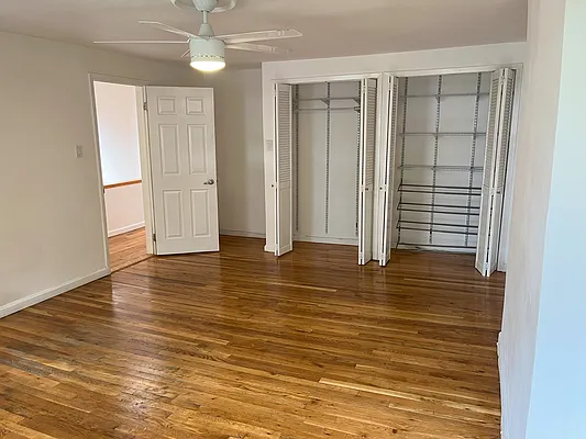 Rented by Eva M. Daniels Realty | media 4