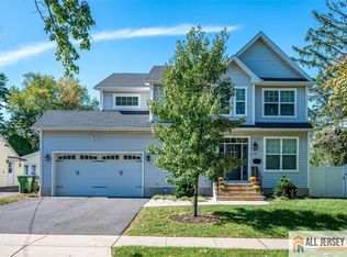 23 Dalton Pl, Edison, NJ 08817