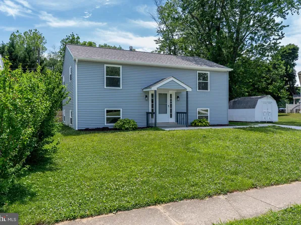 150 Fairway Rd, Newark, DE 19711