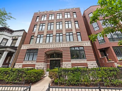 540 W Oakdale Ave, Chicago, IL, 60657