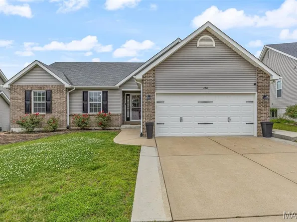 420 Amber Lake Ct, Imperial, MO 63052