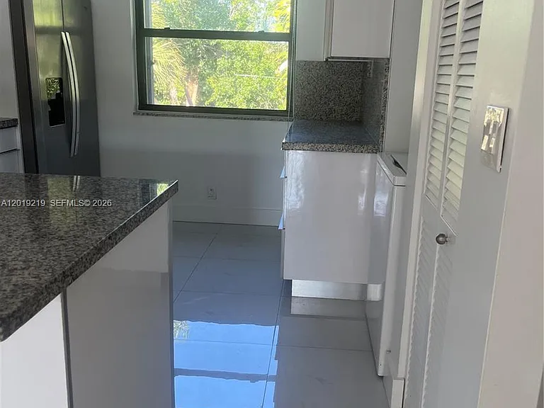 10121 W Sunrise Blvd #301 — Photo 11