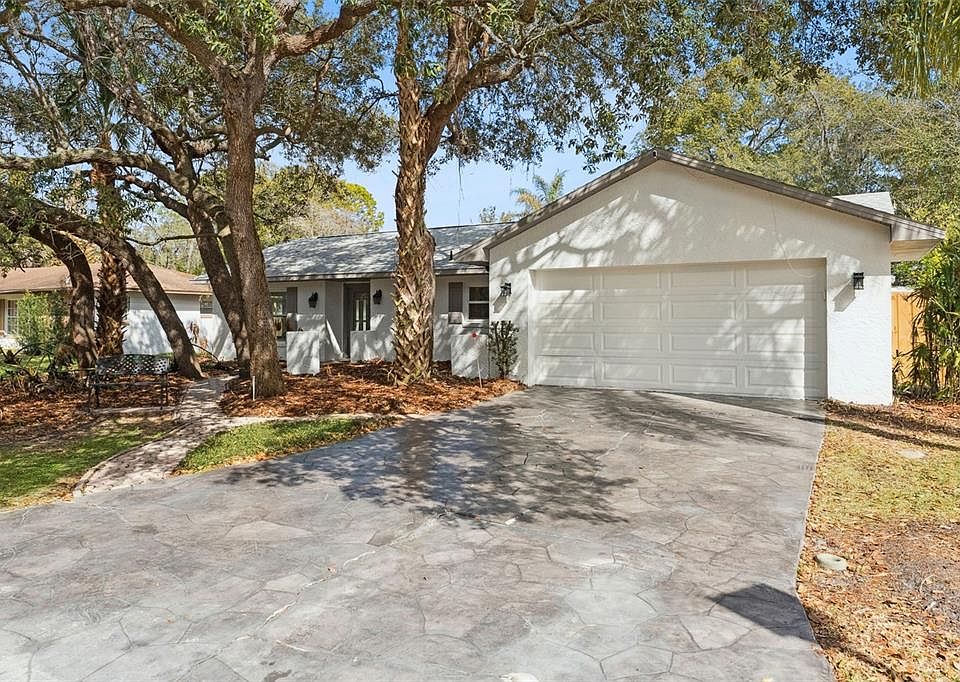 1st image of 108 BEAUFORT DRIVE