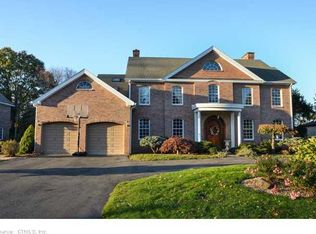 35 Wedgewood Dr, Wethersfield, CT 06109