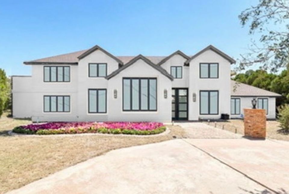 1st image of 284 Edinburgh Rd