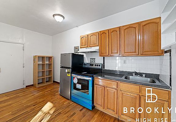 4th image of 44 Malcolm X Blvd APT 1C