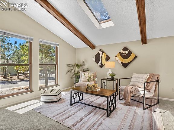 4th image of 3136 Squaw Valley Dr
