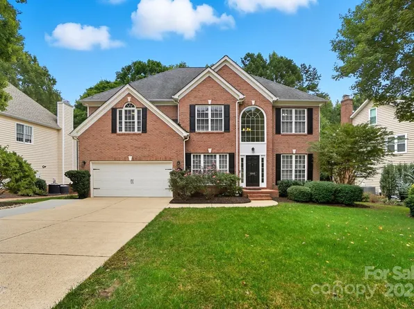 12410 Willingdon Rd, Huntersville, NC 28078