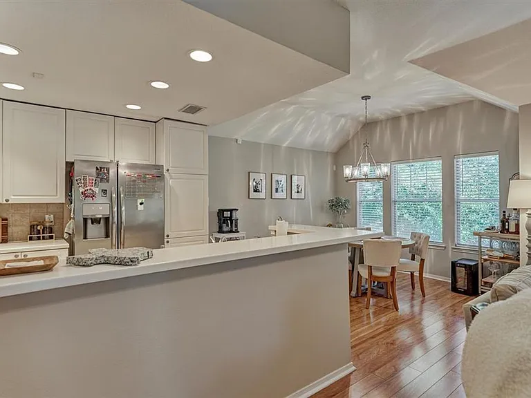 87 Woodlily Pl — Photo 14