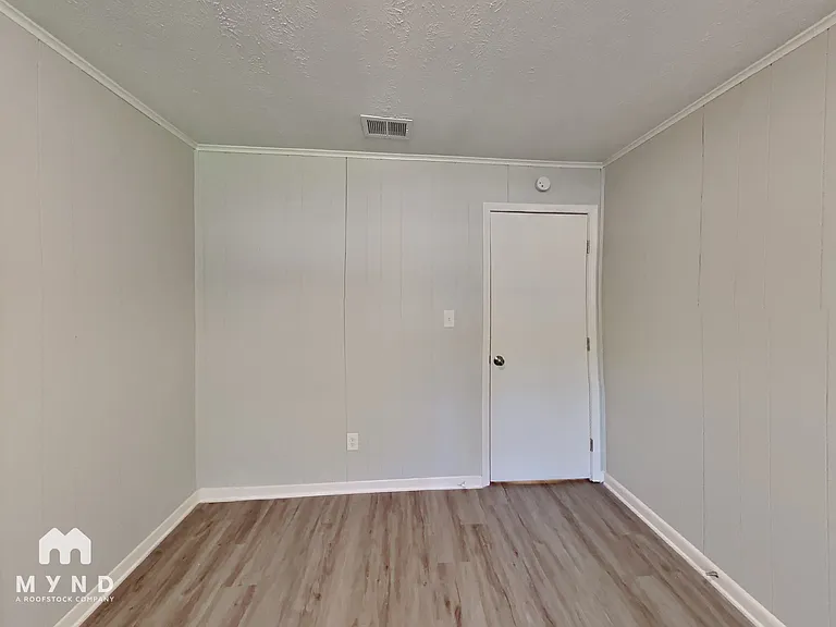 1407 Sycamore Dr NW — Photo 19