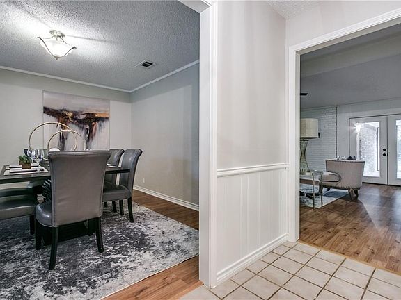 3rd image of 157 Village Estates Dr