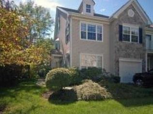 24 Mayflower Dr, Basking Ridge, NJ 07920