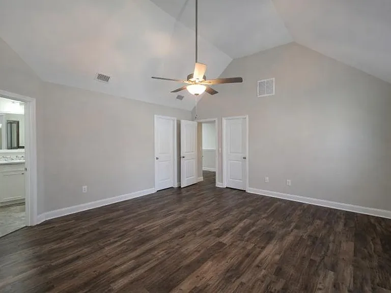 1233 Black Oak Cir — Photo 21