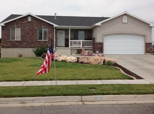 4450 W 25 S, West Pt, UT 84015