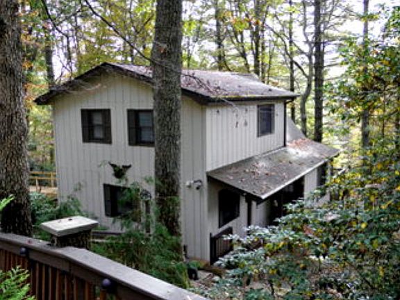 5th image of 201 Bear Ridge Trl