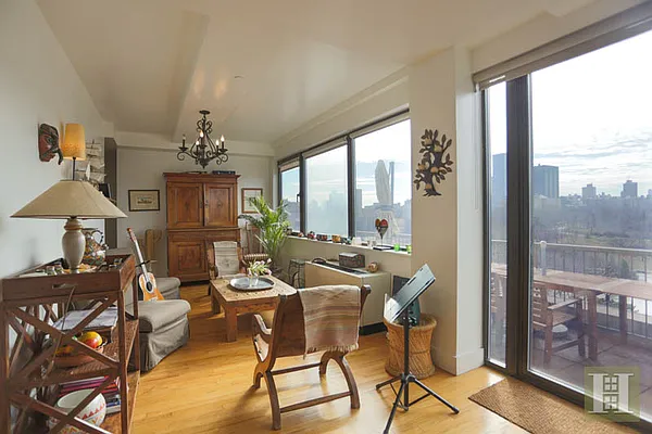 Rented by Halstead Real Estate | media 6
