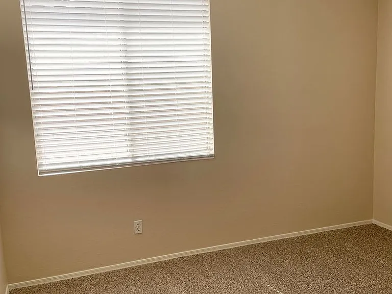 3720 W Rushmore Dr — Photo 25