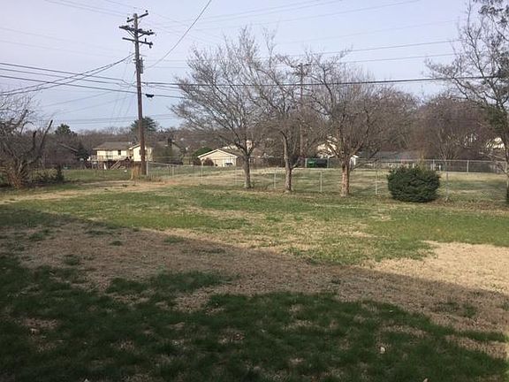 4th image of 2805 Staffordshire Blvd #1