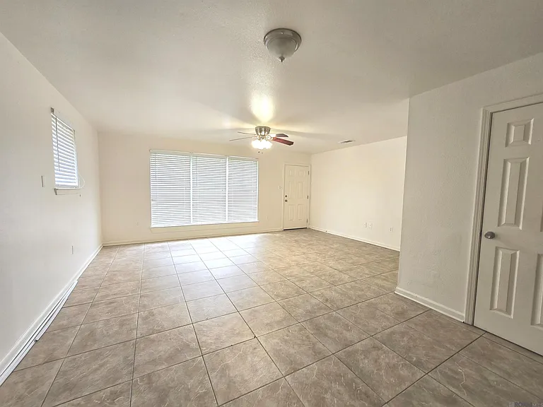 626 Jennifer Jean Dr — Photo 8