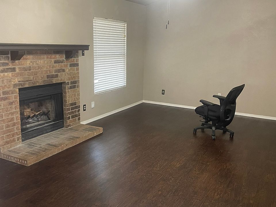 1st image of 7413 Farm Field Ct