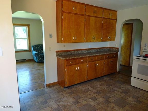 5th image of 4392 E Croton Dr