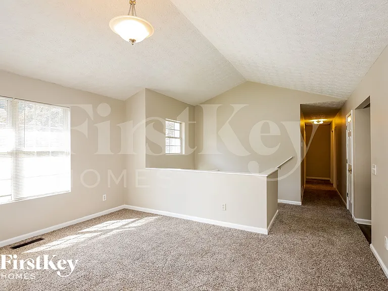 5098 Bird Rd — Photo 3