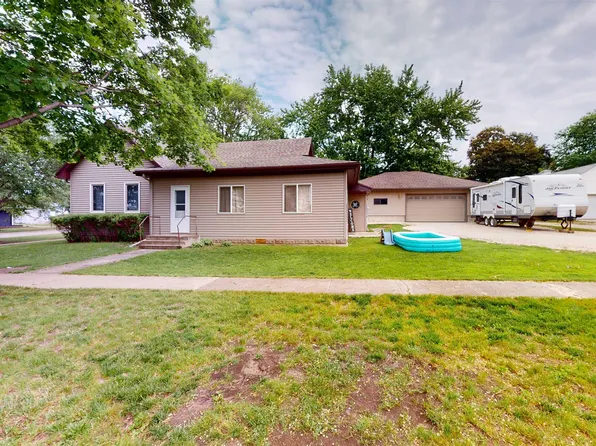 117 W 4th St, Aurelia, IA 51005