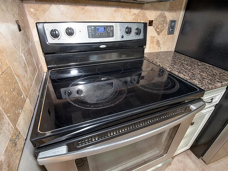 431 Sunset Dr #2 — Photo 8