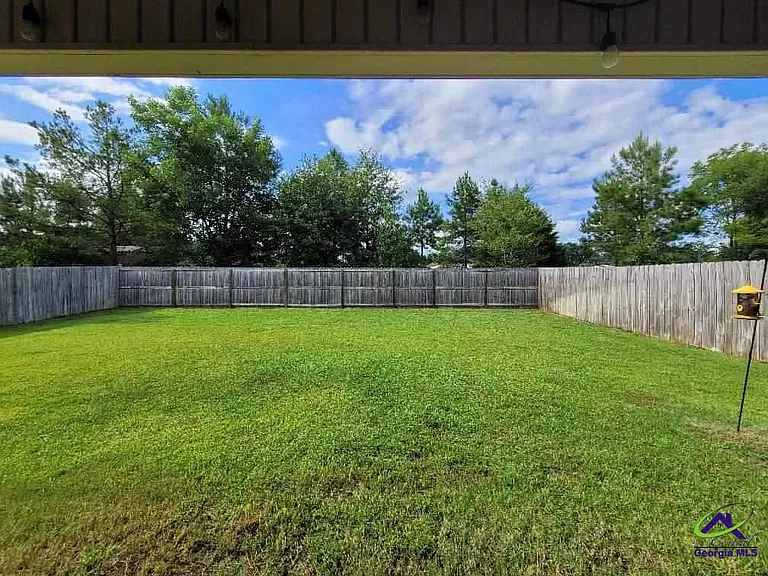 104 Loneoak Trl — Photo 5