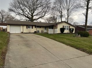 1304 Brookdale Ln, Kent, OH 44240