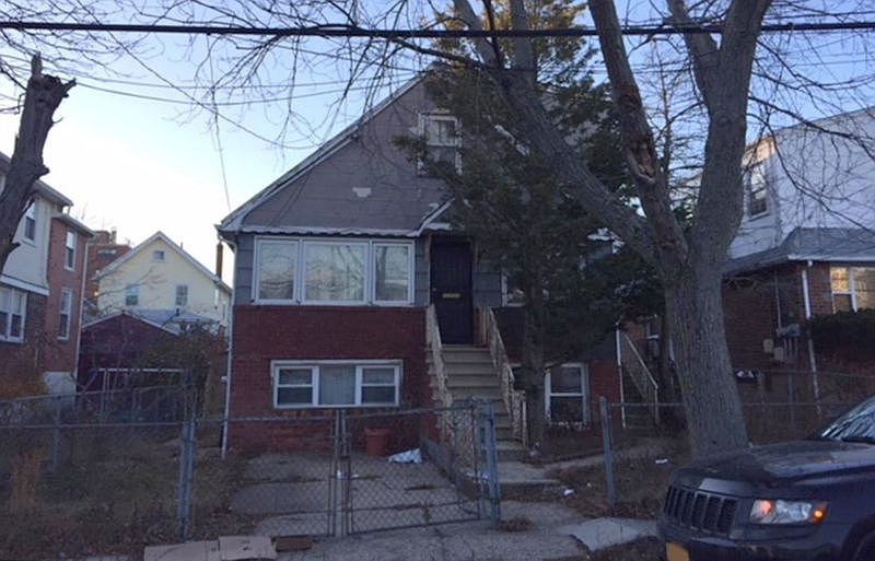 1st image of 245 Beach 12th St