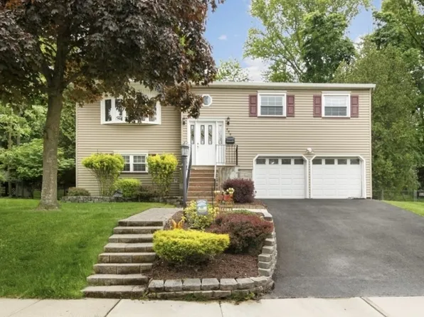 458 Herrick Drive, Rockaway Twp., NJ 07801
