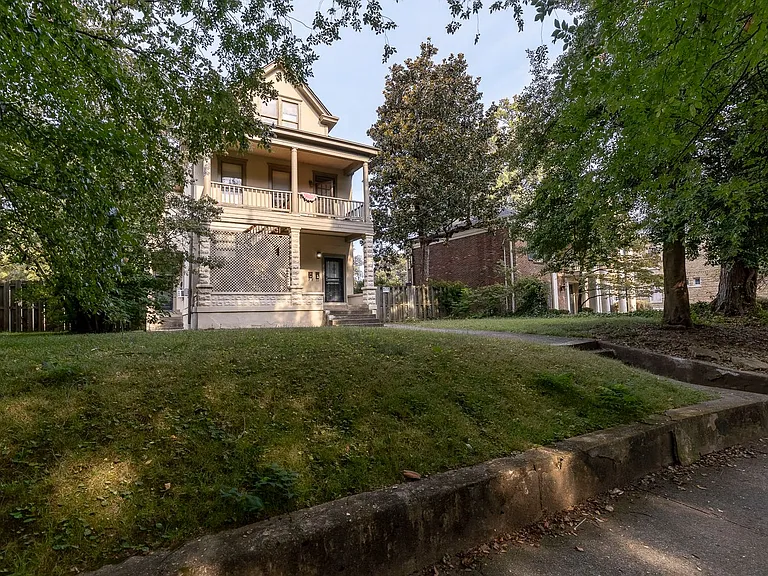 1406 S. 1st Street — Photo 30