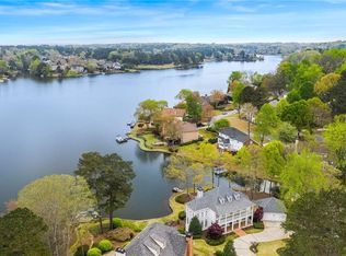 135 Staghound Ct, Alpharetta, GA 30005