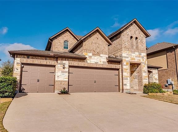 3rd image of 2753 Garlic Creek Dr