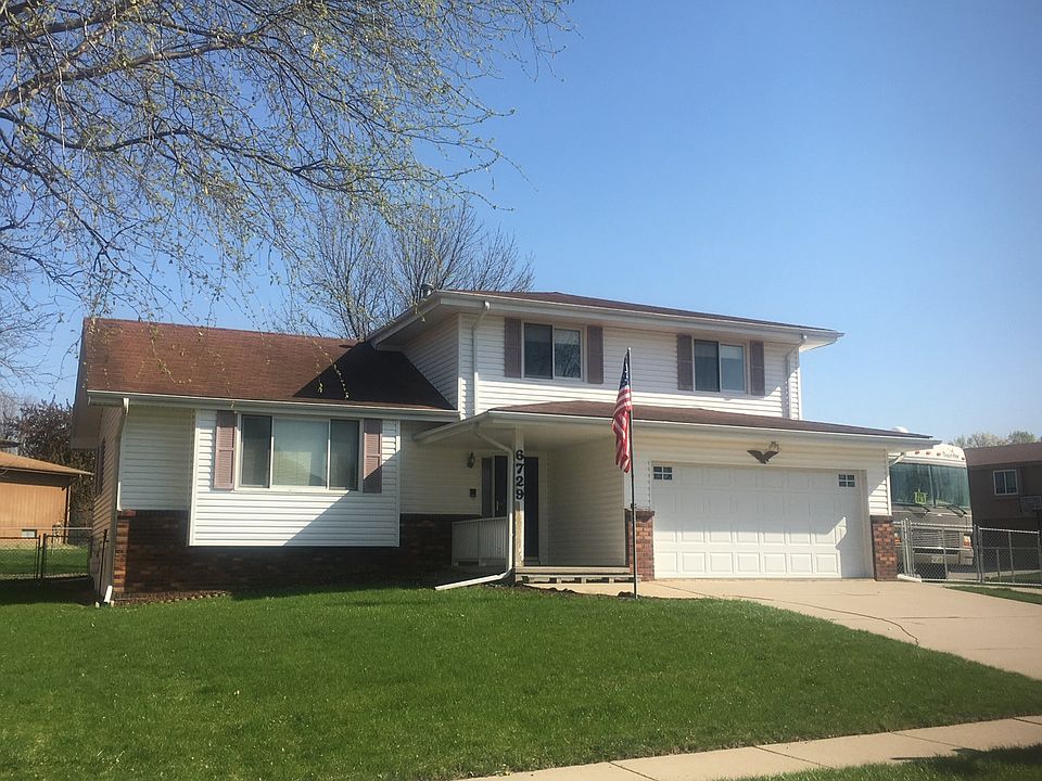 1st image of 6729 S 109th St