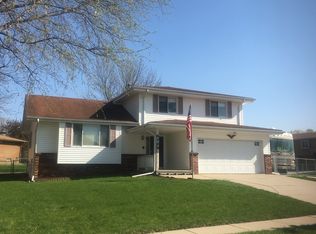 6729 S 109th St, Omaha, NE 68137