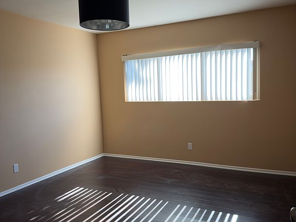 4th image of 1433 Rock Glen Ave APT 14