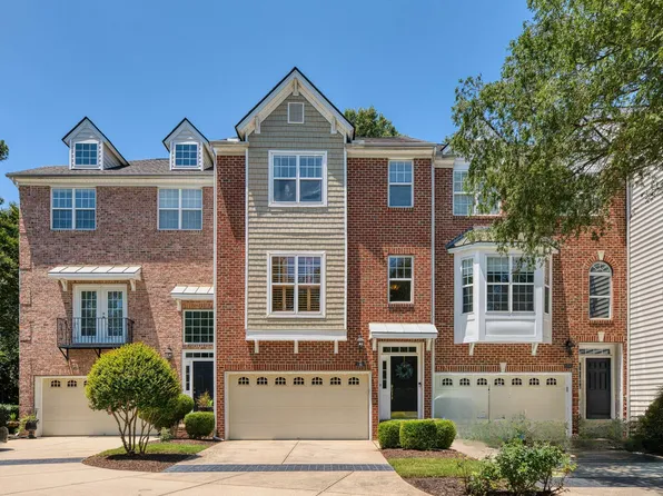 2903 Imperial Oaks Dr, Raleigh, NC 27614