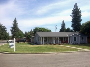 2412 E Westcott Ave, Visalia, CA 93292