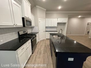 8113 NW 161st Ter, Edmond, OK 73013