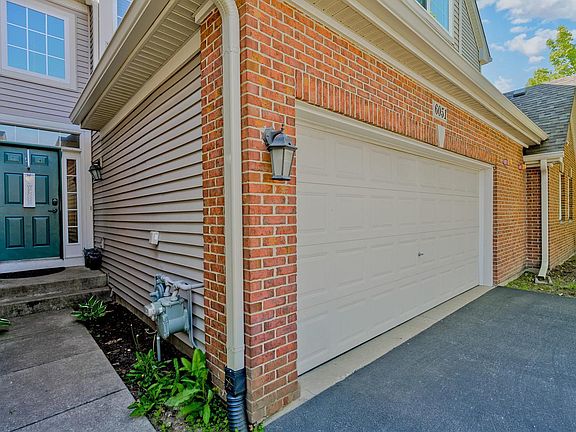 2nd image of 6051 Canterbury Ln