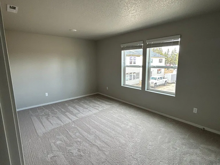 20512 SE Byron Ave — Photo 24