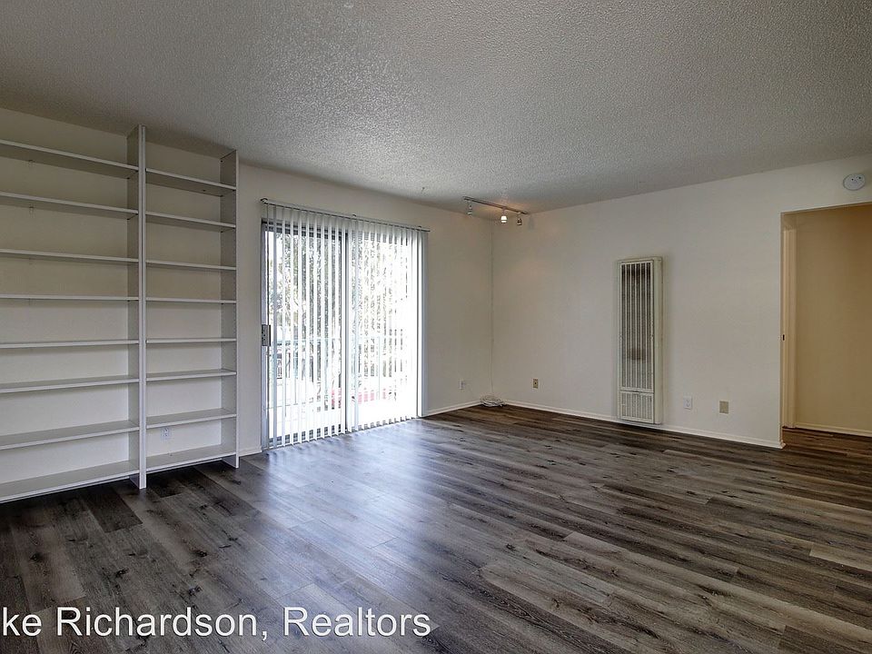 1st image of 271 Ellwood Beach Dr APT 06
