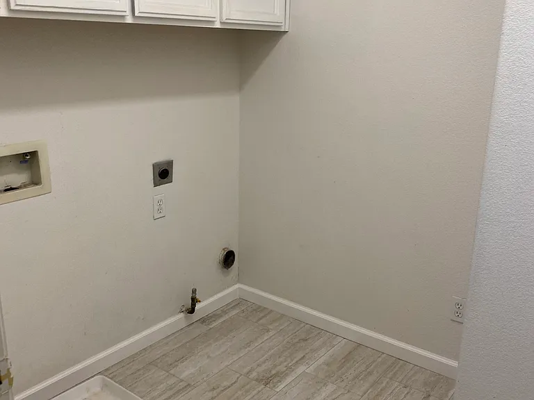 2946 Frigate Bird Dr — Photo 23