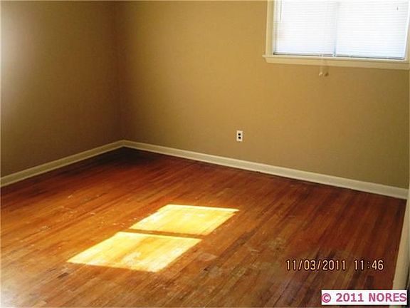 4th image of 810 N Dogwood St