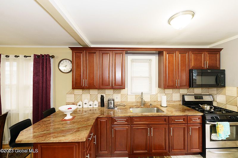 5th image of 58 Arcadia Court