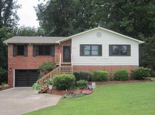 2444 Columbiana Rd, Vestavia Hills, AL 35216