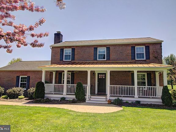 3rd image of 12275 Old Frederick Rd